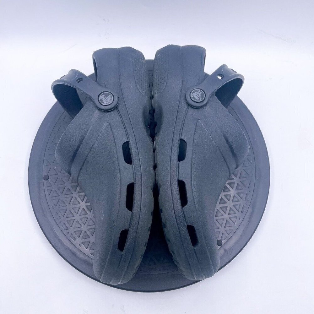 Crocs Black Bistro clogs slip resistant closed toe Mens 6 Women’s 8 - Picture 6 of 9